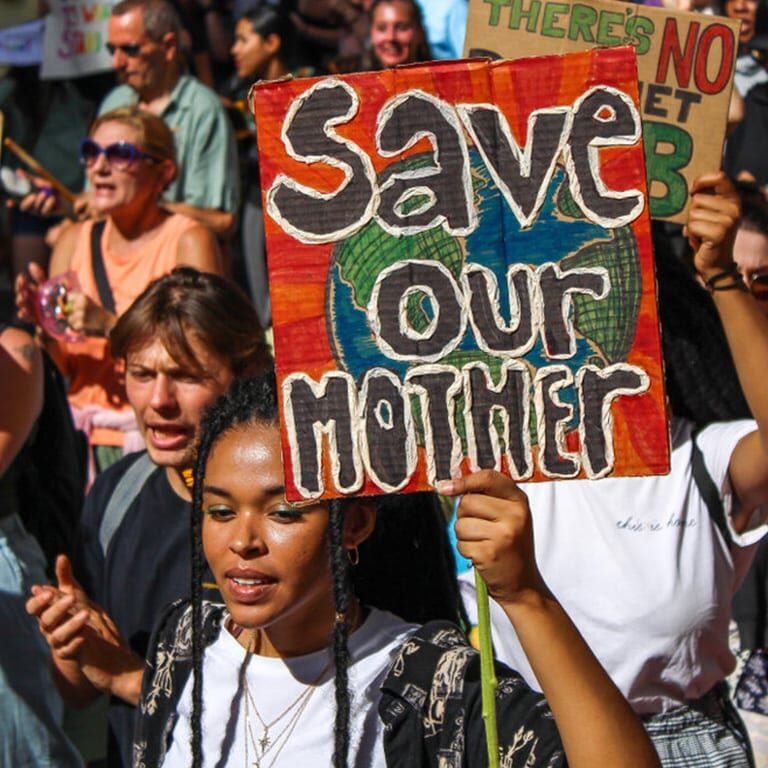 Article-Tiles-Inside Philanthropy To Build the Environmental Movement a New Initiative Places Grantmaking in Field Leaders’ Hands-768x768